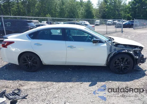 2017 Nissan Altima 2.5/S/Sv/Sl/Sr из США, поврежденный, VIN 1N4AL3AP5HC175143